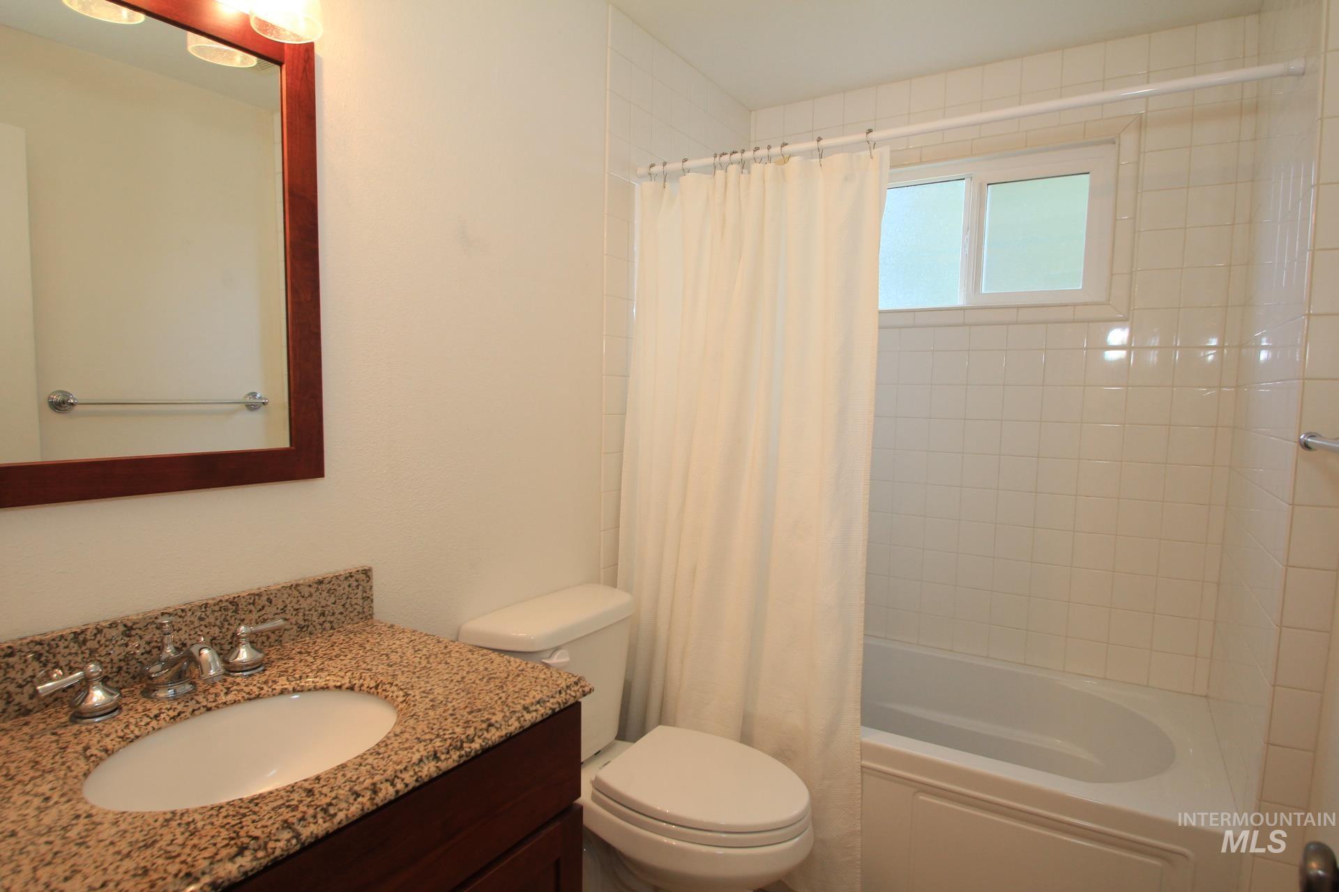 3728 W Sugar Creek Dr. Property Photo 23