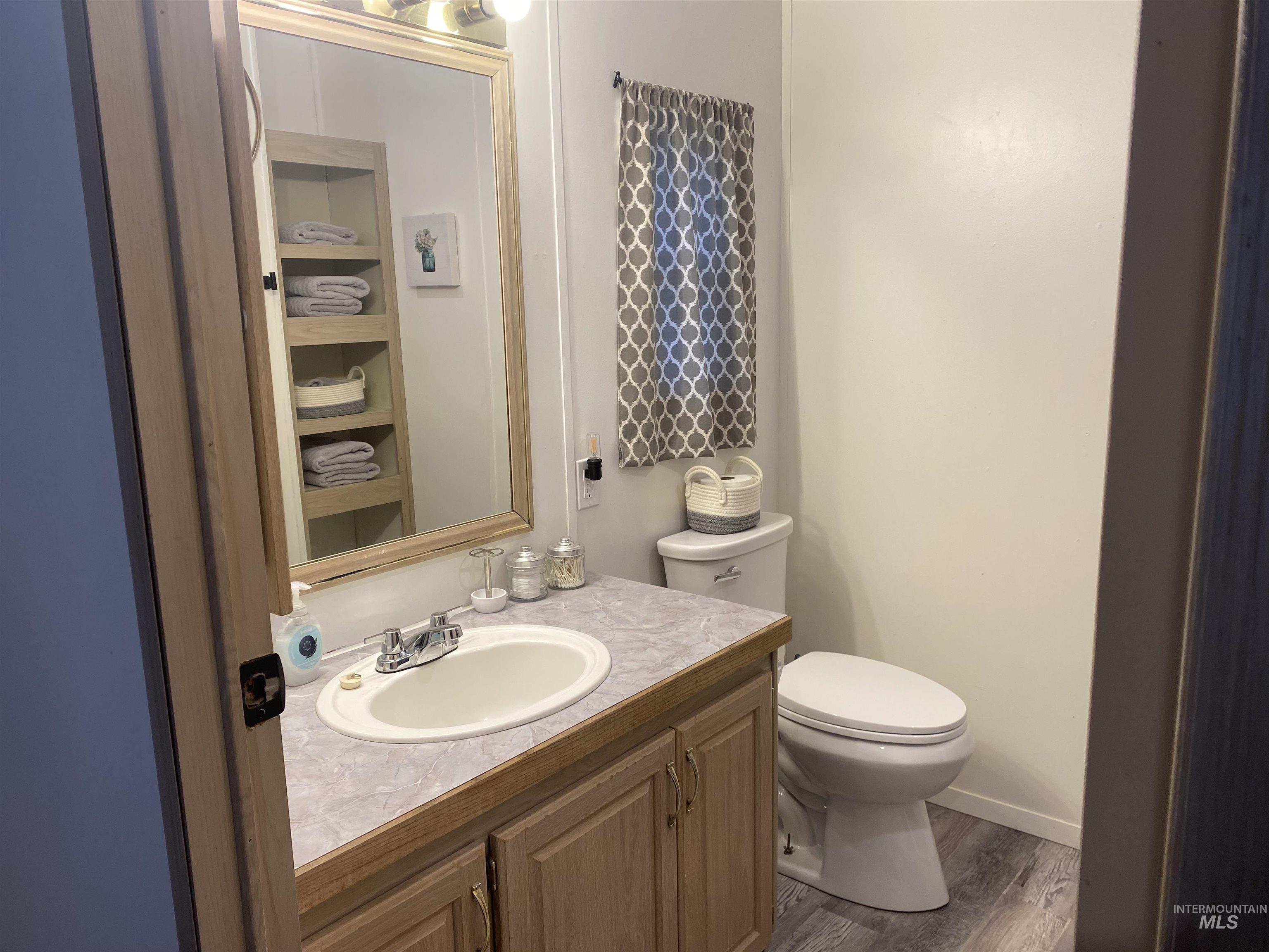 1630 Birch Ave #a & #b Property Photo 26
