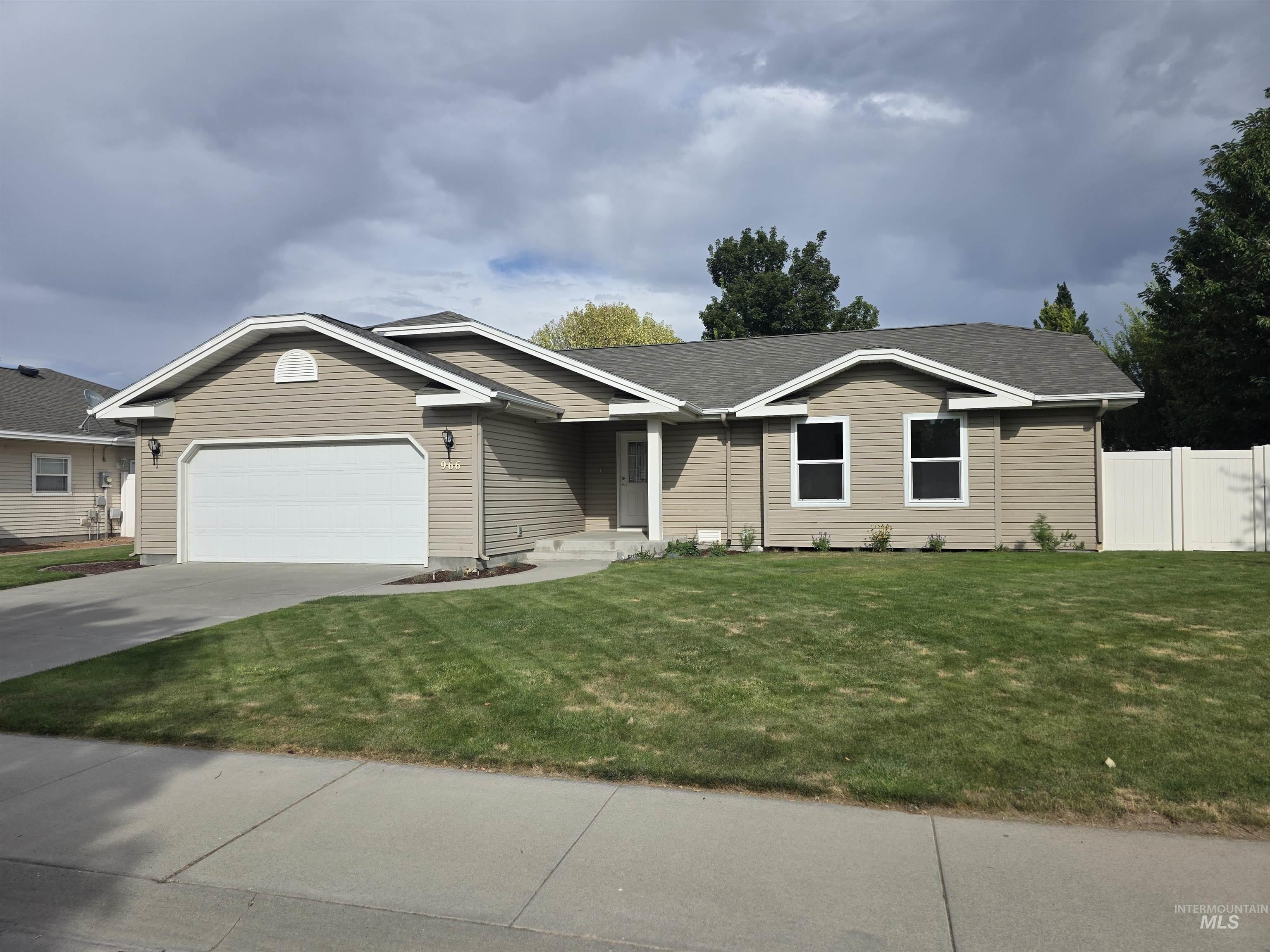 966 Oleary Way Property Photo 11