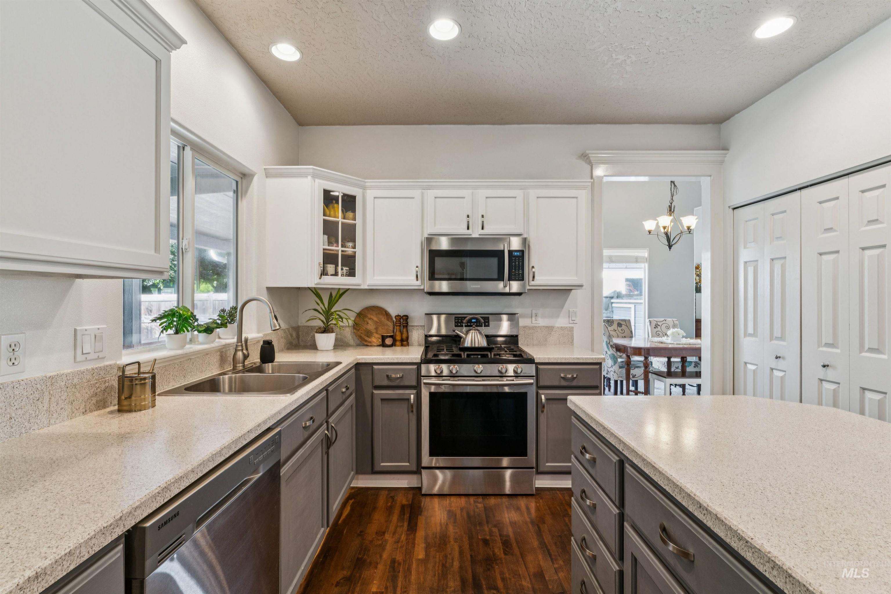 13223 W Scotfield St. Property Photo 18