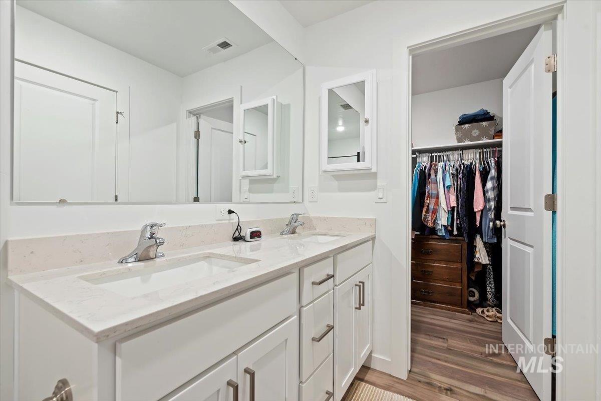 889 Education Street Property Photo 14