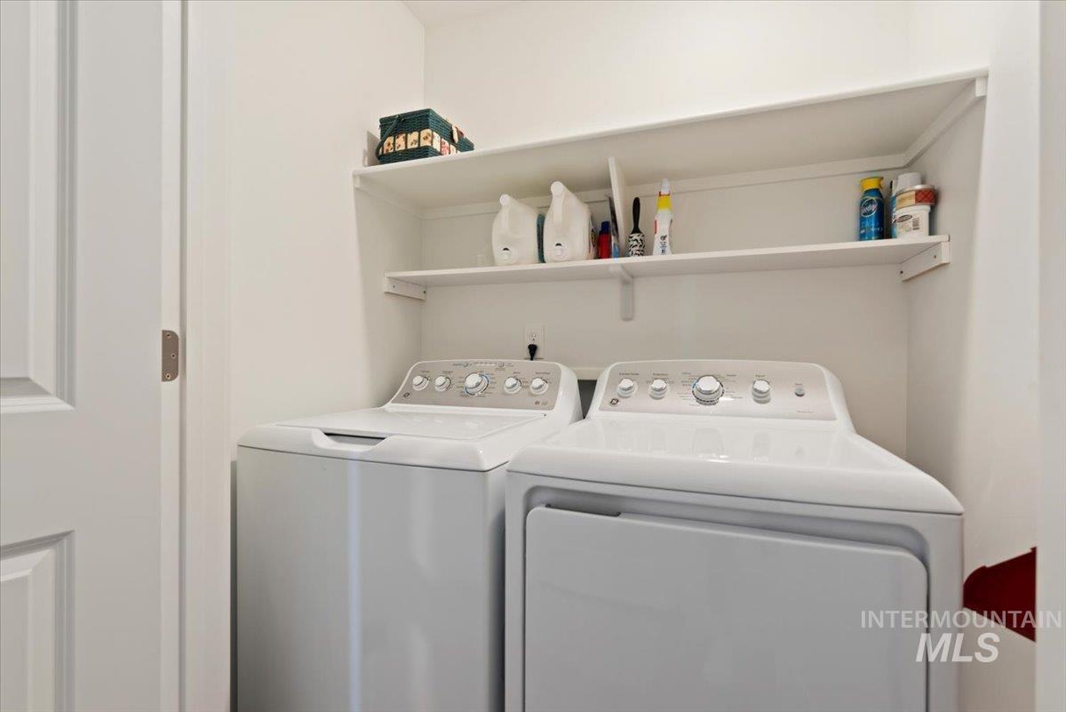 889 Education Street Property Photo 22