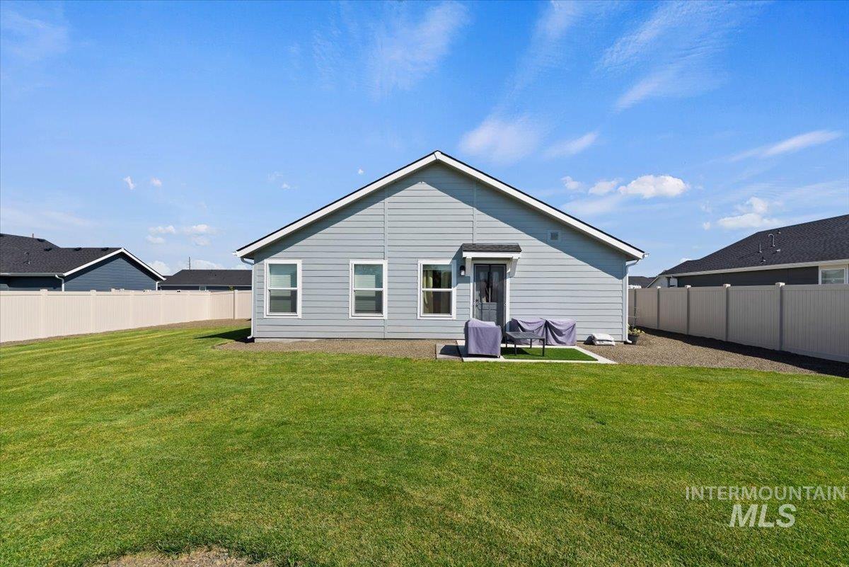 889 Education Street Property Photo 24