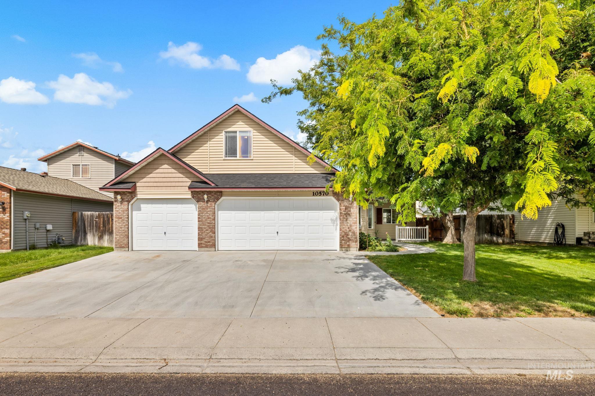 10570 Gossamer Ct Property Photo 1