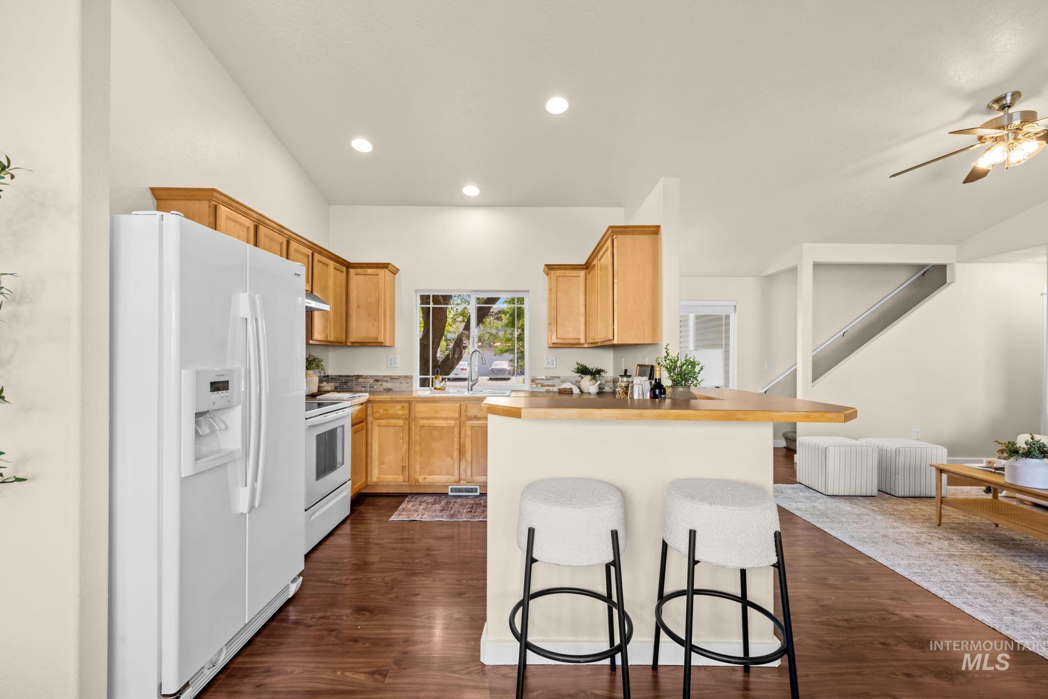 10570 Gossamer Ct Property Photo 18