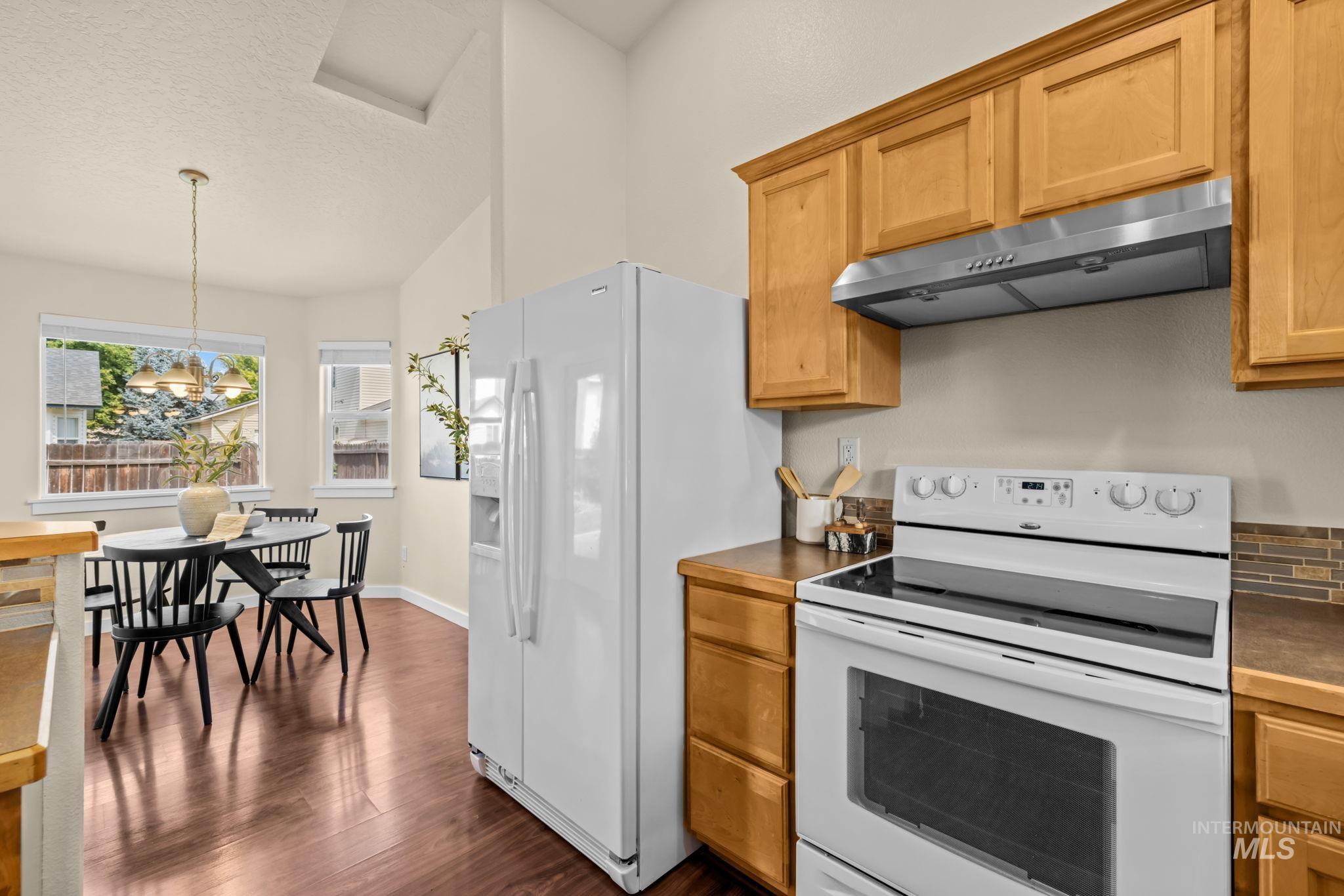 10570 Gossamer Ct Property Photo 24
