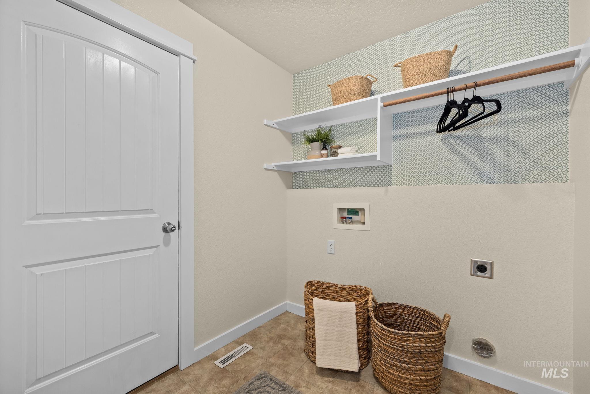 10570 Gossamer Ct Property Photo 41