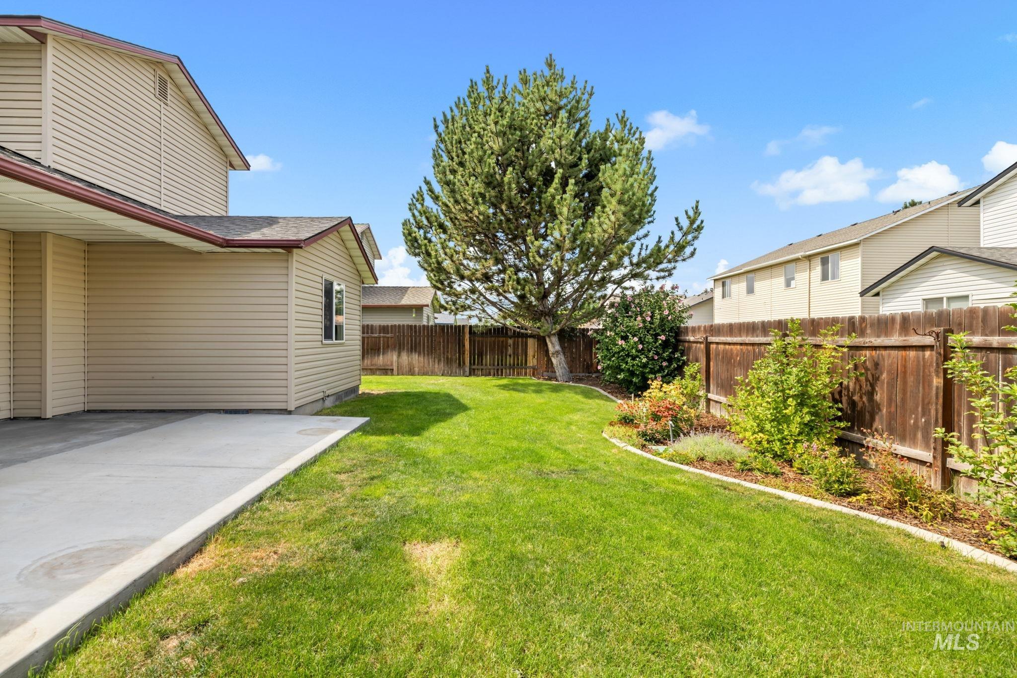 10570 Gossamer Ct Property Photo 44