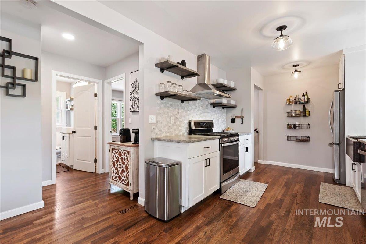 616 Brookdale Dr. Property Photo 14