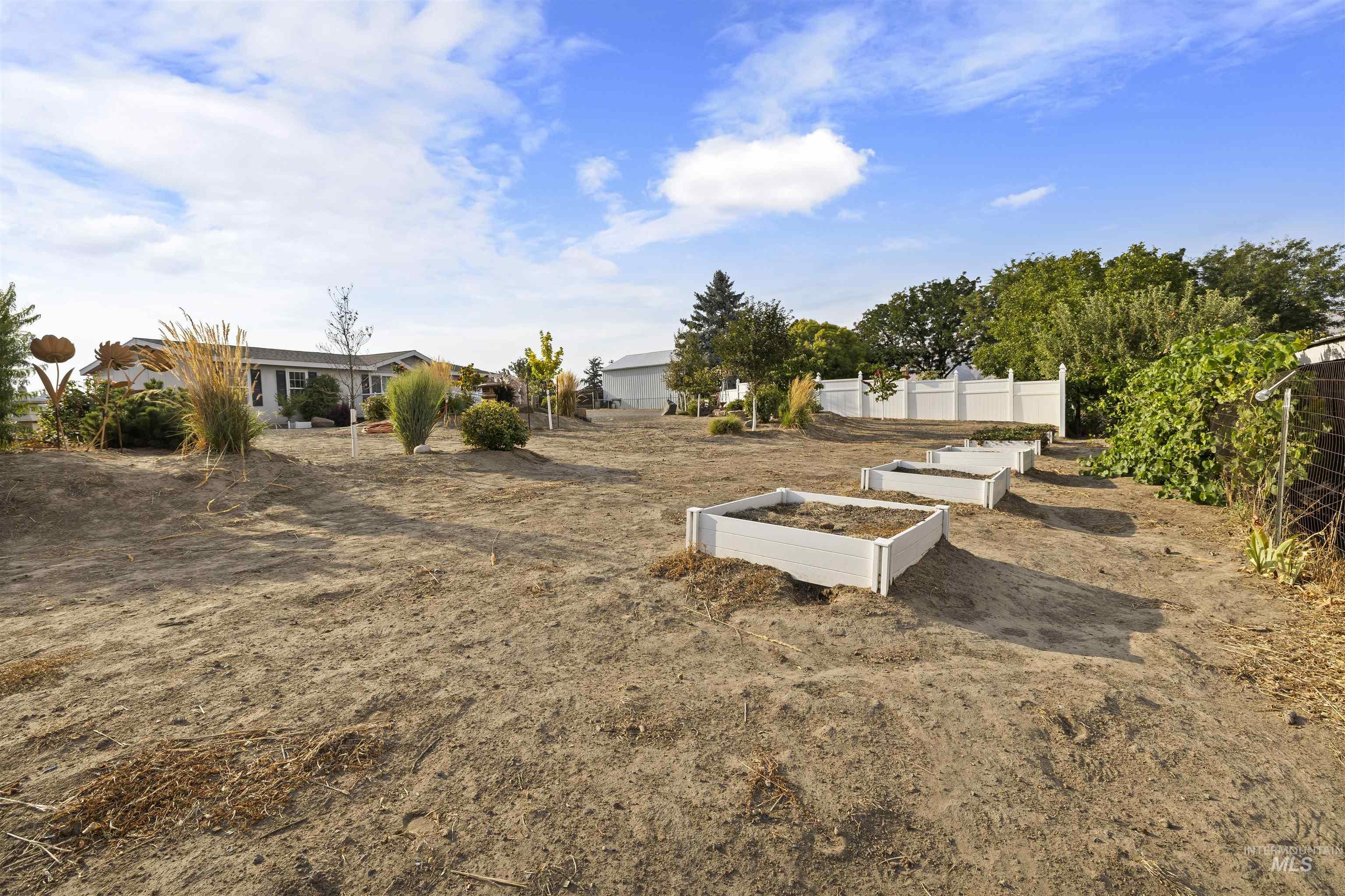 1127 16th Ave Property Photo 37