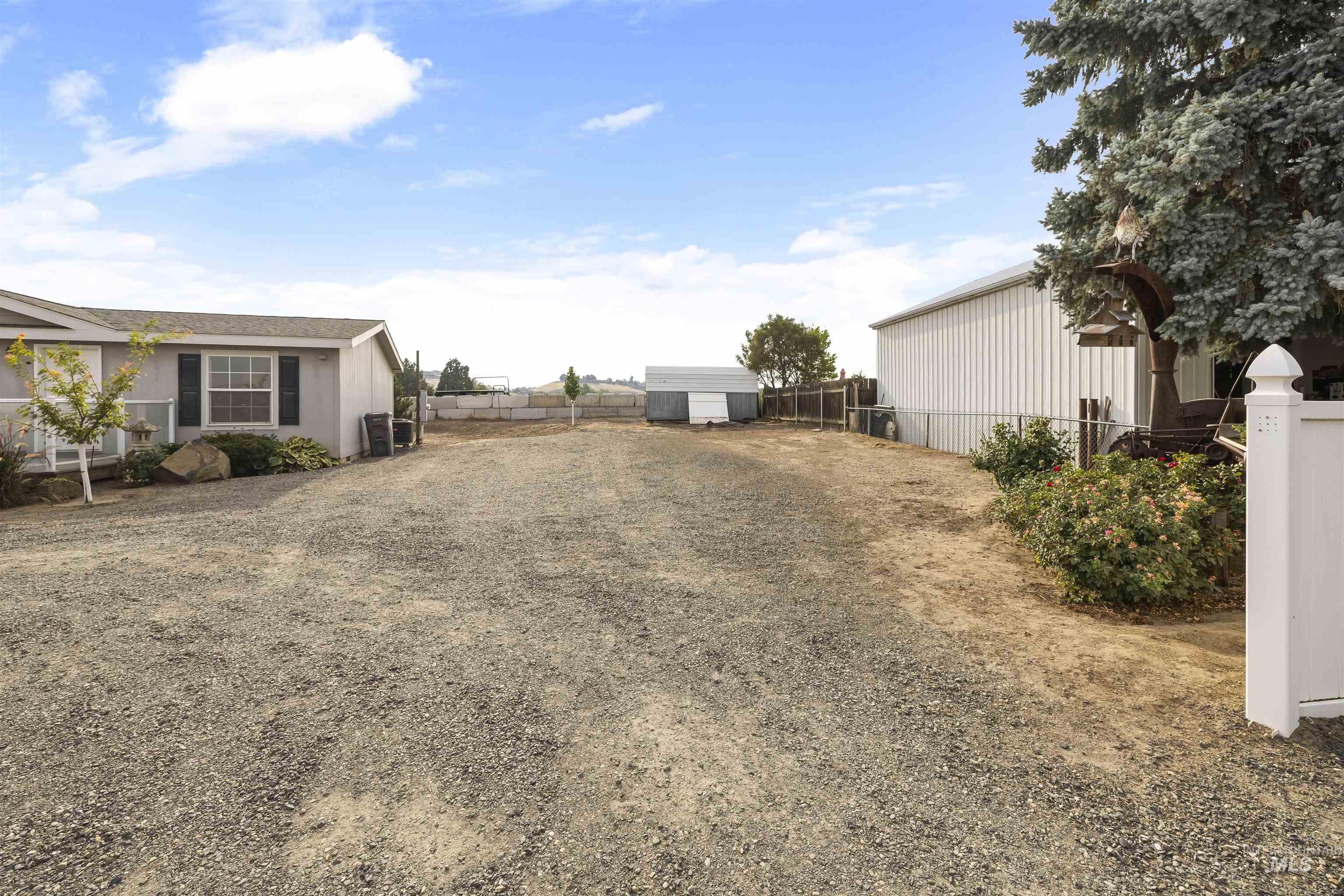 1127 16th Ave Property Photo 42