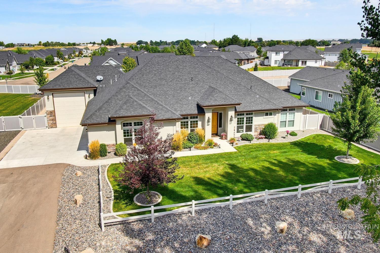 367 Bard Property Photo 1