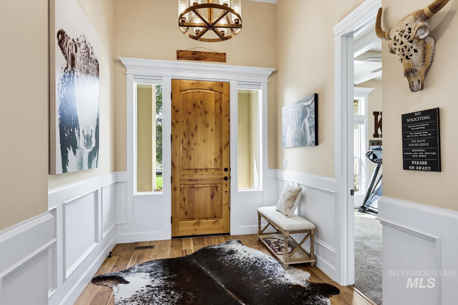 367 Bard Property Photo 5