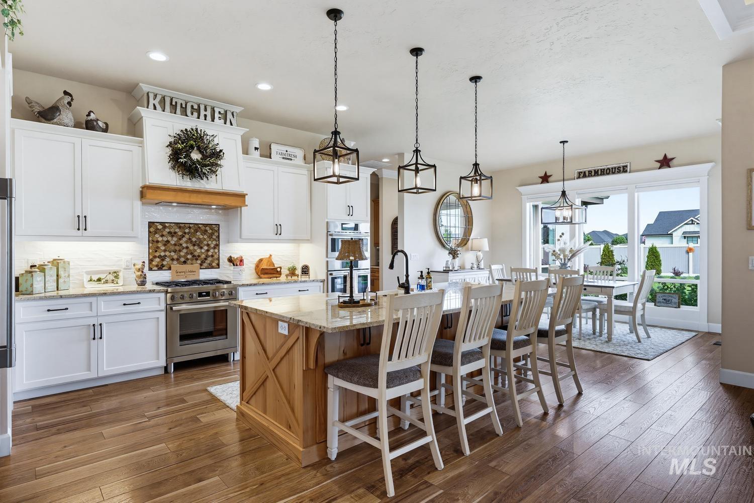 367 Bard Property Photo 13