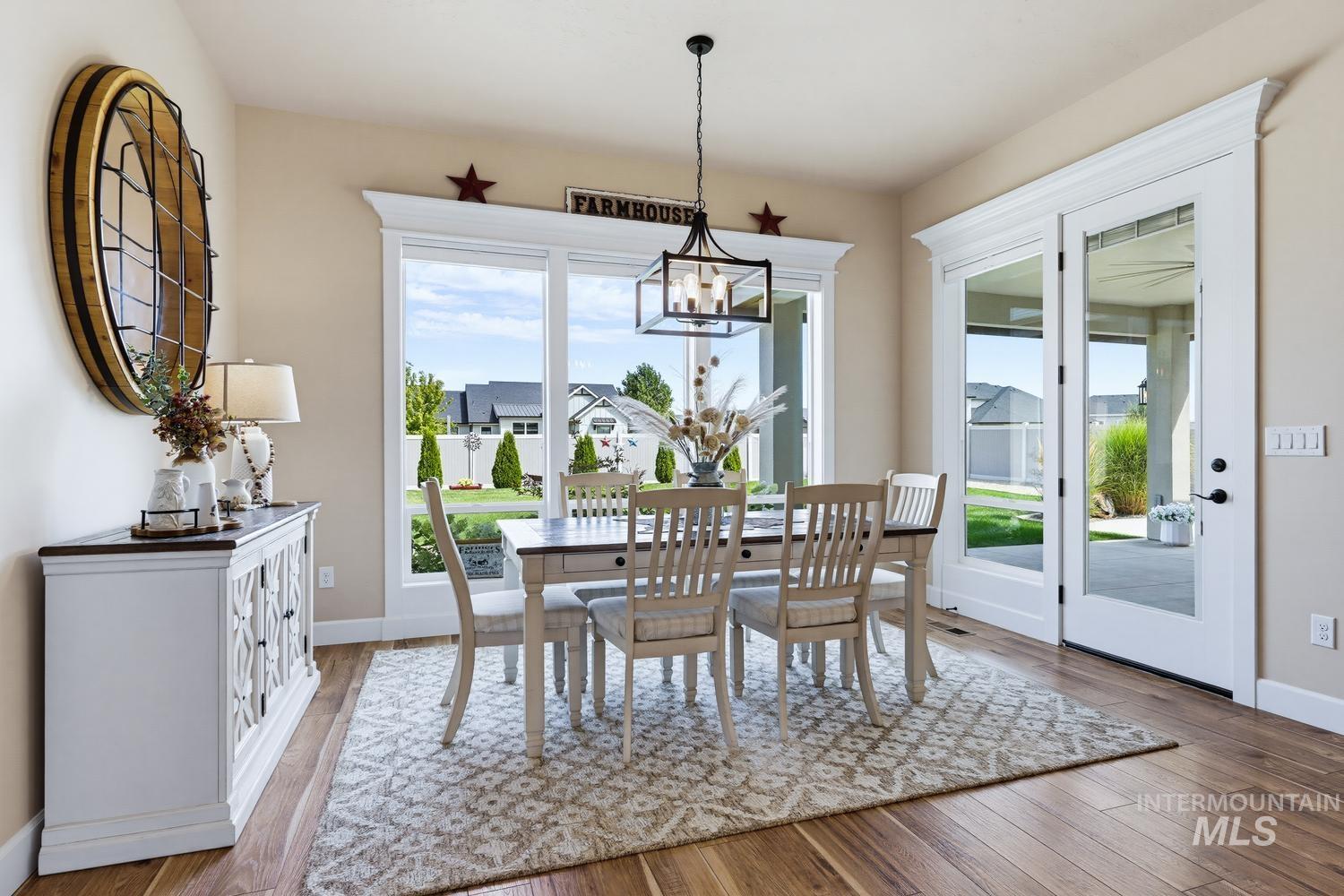 367 Bard Property Photo 19