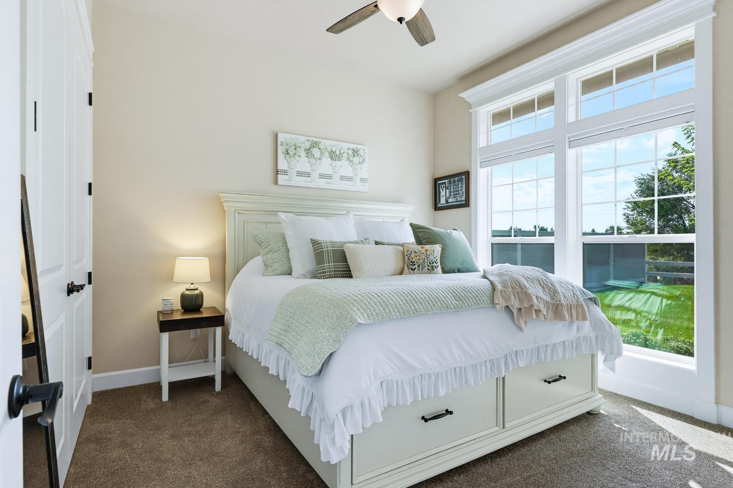 367 Bard Property Photo 29