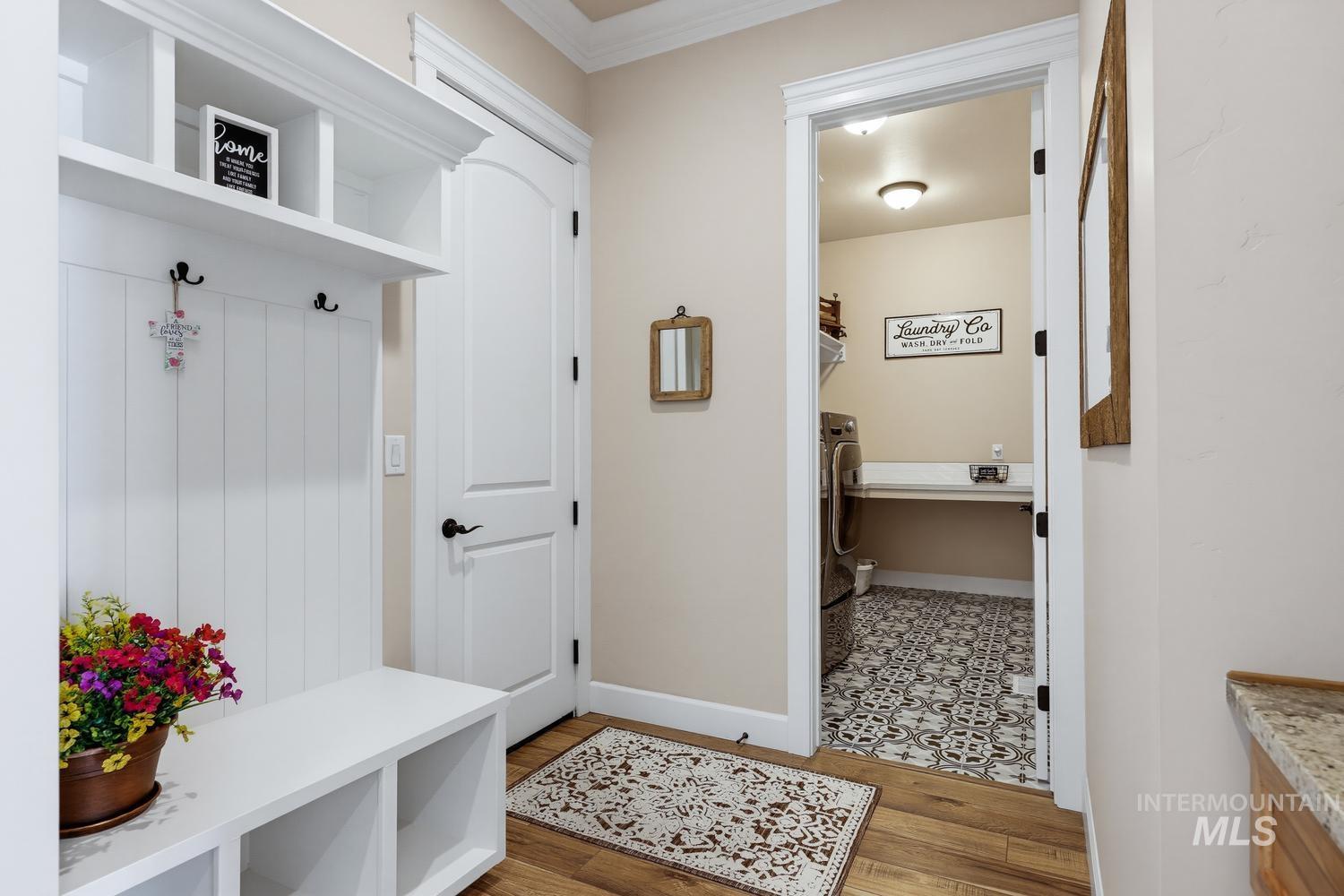 367 Bard Property Photo 38