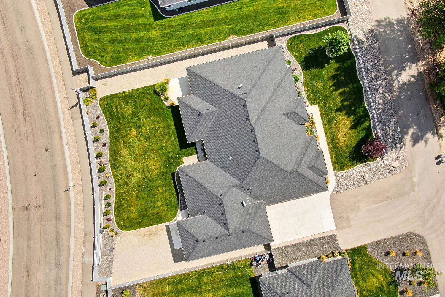 367 Bard Property Photo 45