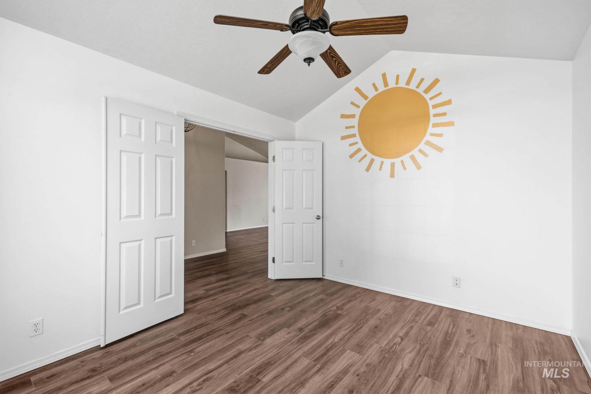 2757 Matterdale Property Photo 4