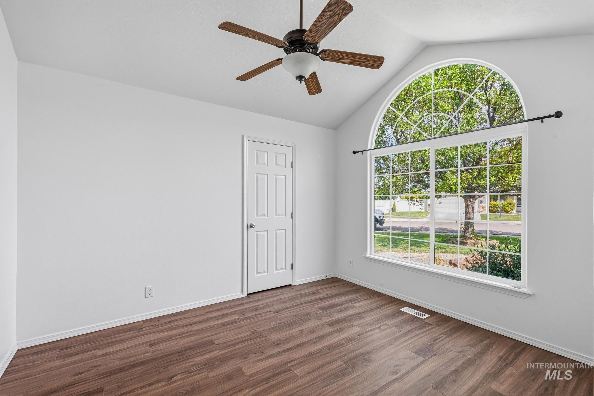 2757 Matterdale Property Photo 21