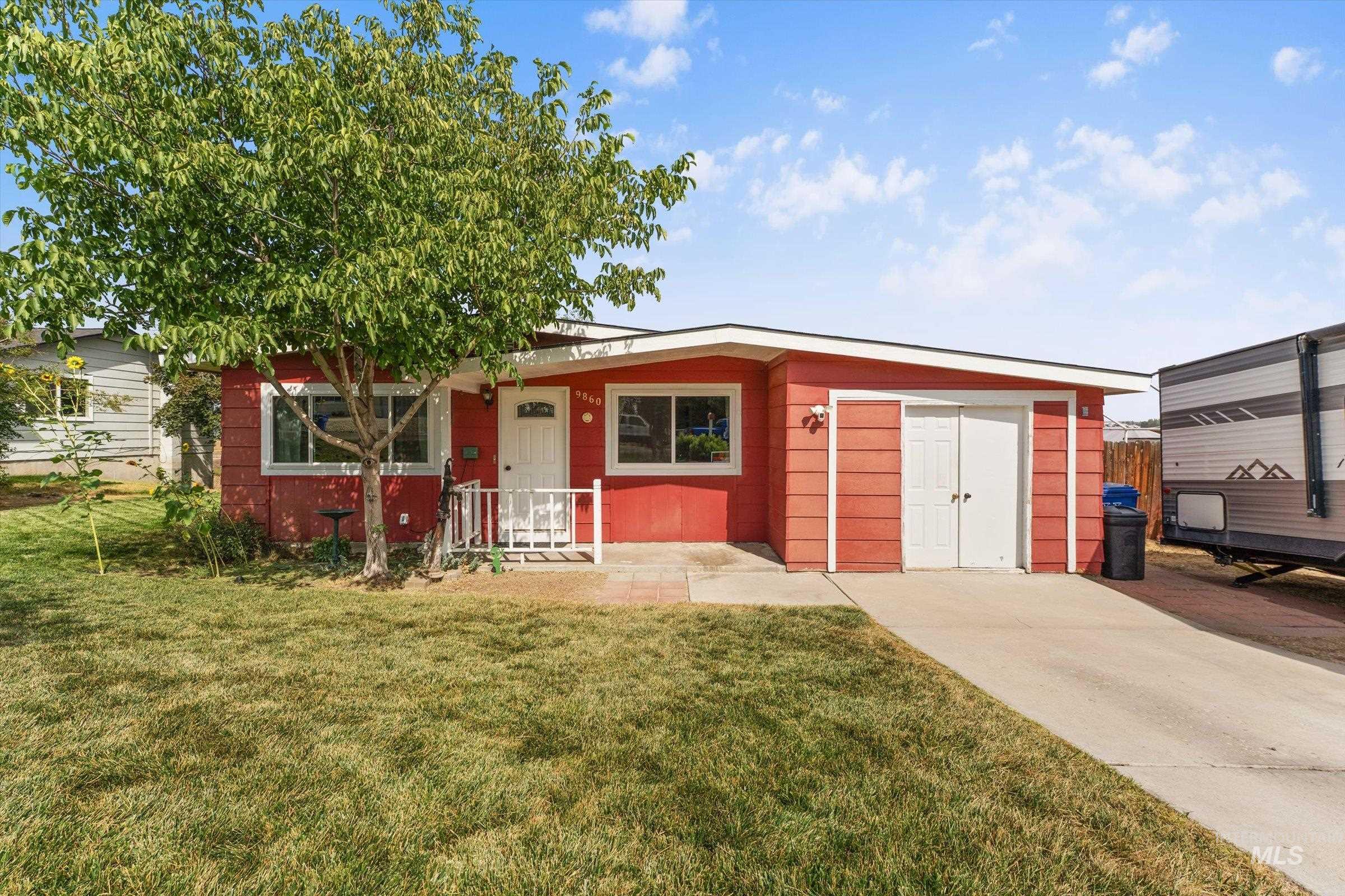 9860 W Fox Ridge Drive Property Photo 1