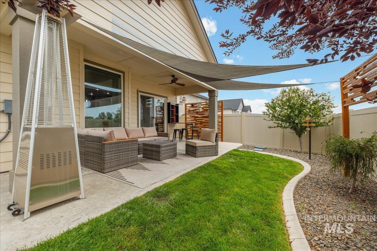 819 E Crest Ridge Property Photo 43
