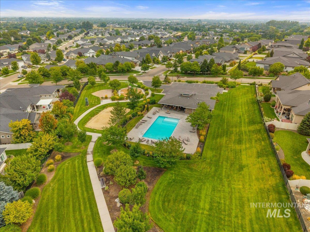 819 E Crest Ridge Property Photo 46