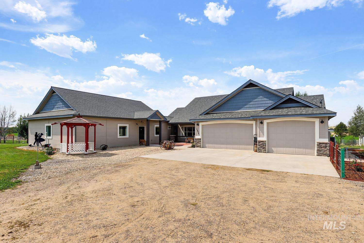 18341 Bellomy Lane Property Photo 3