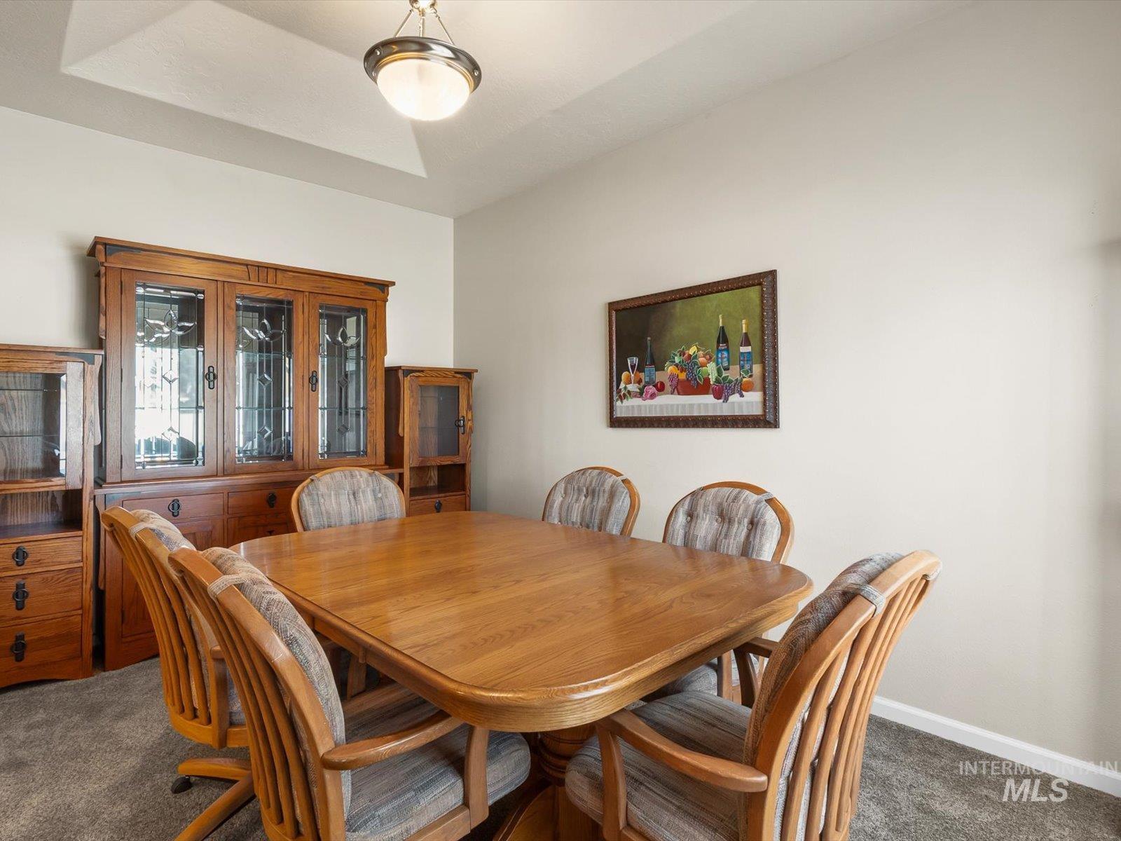 1118 Regency Way Property Photo 12