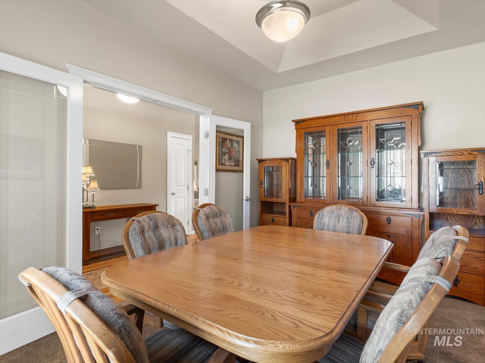 1118 Regency Way Property Photo 13