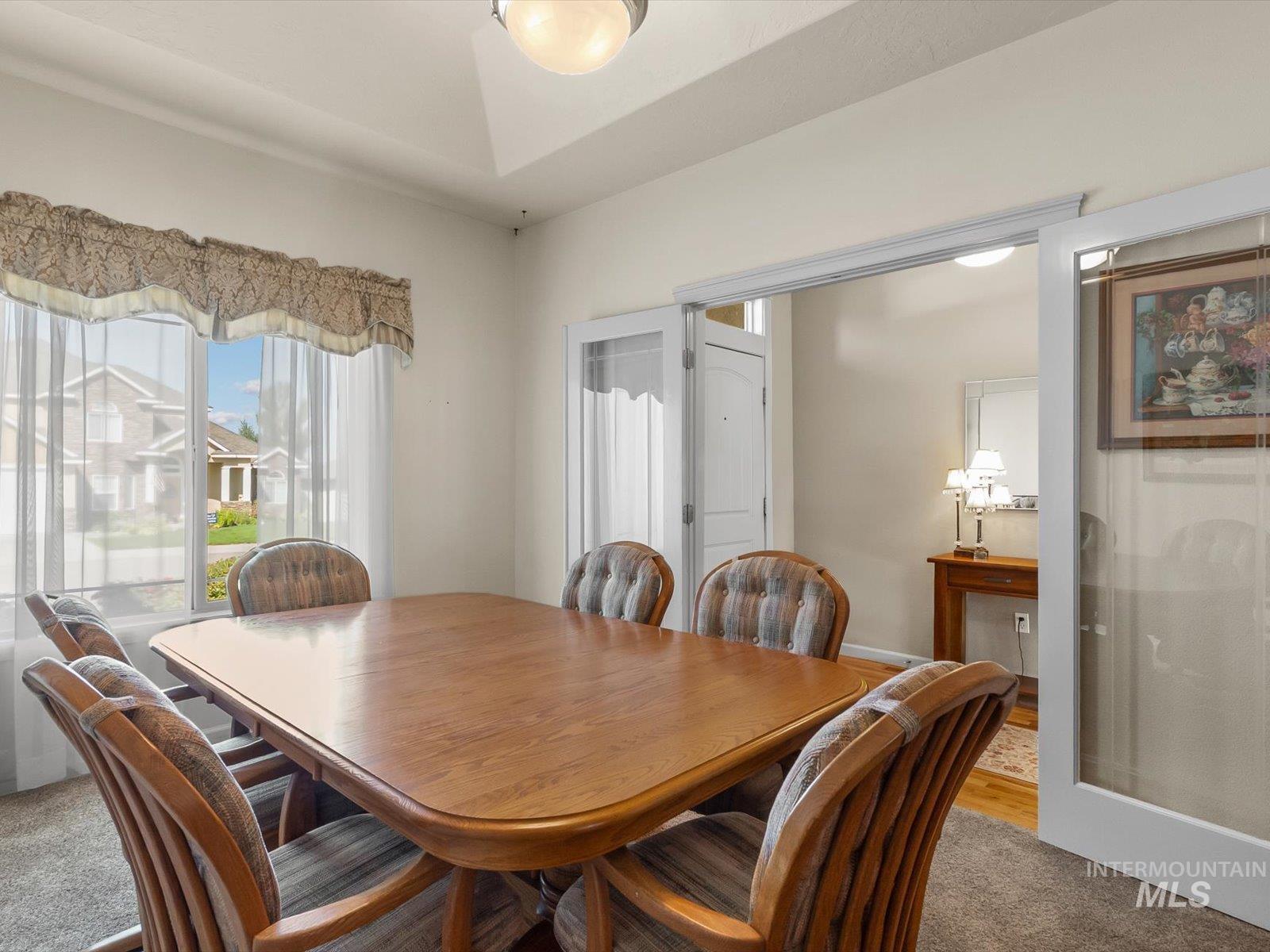 1118 Regency Way Property Photo 14