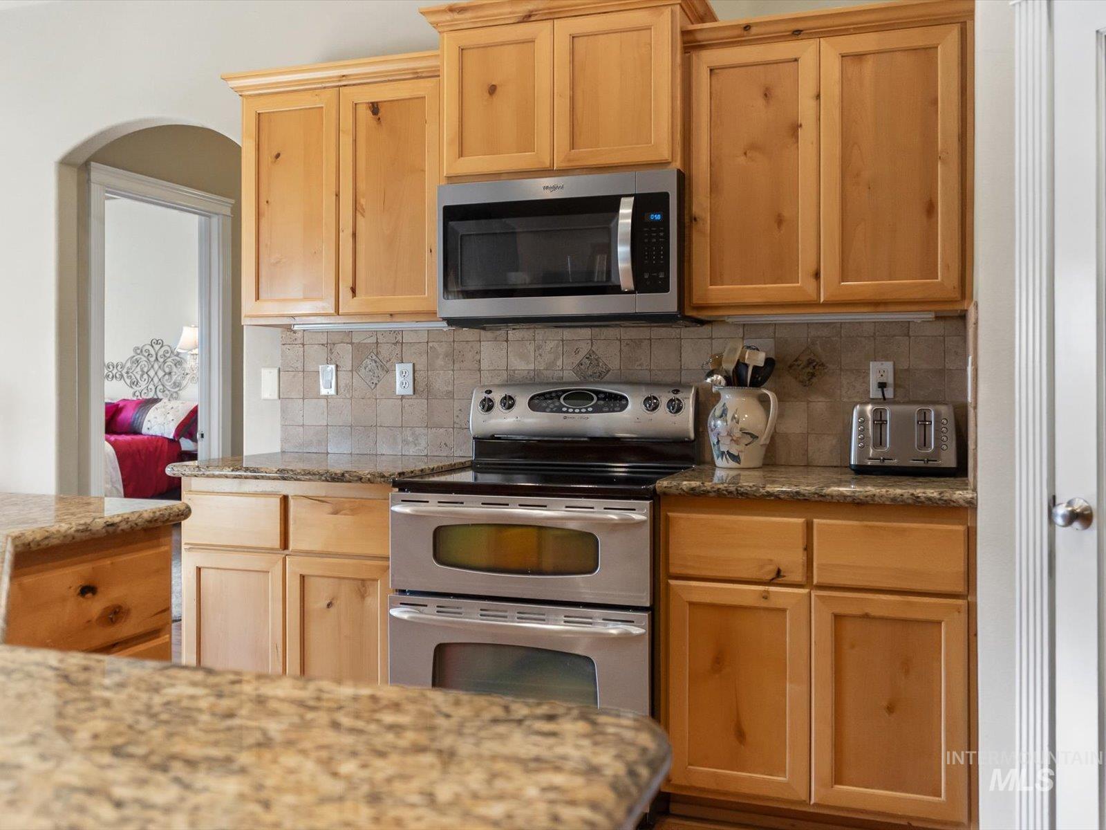 1118 Regency Way Property Photo 17