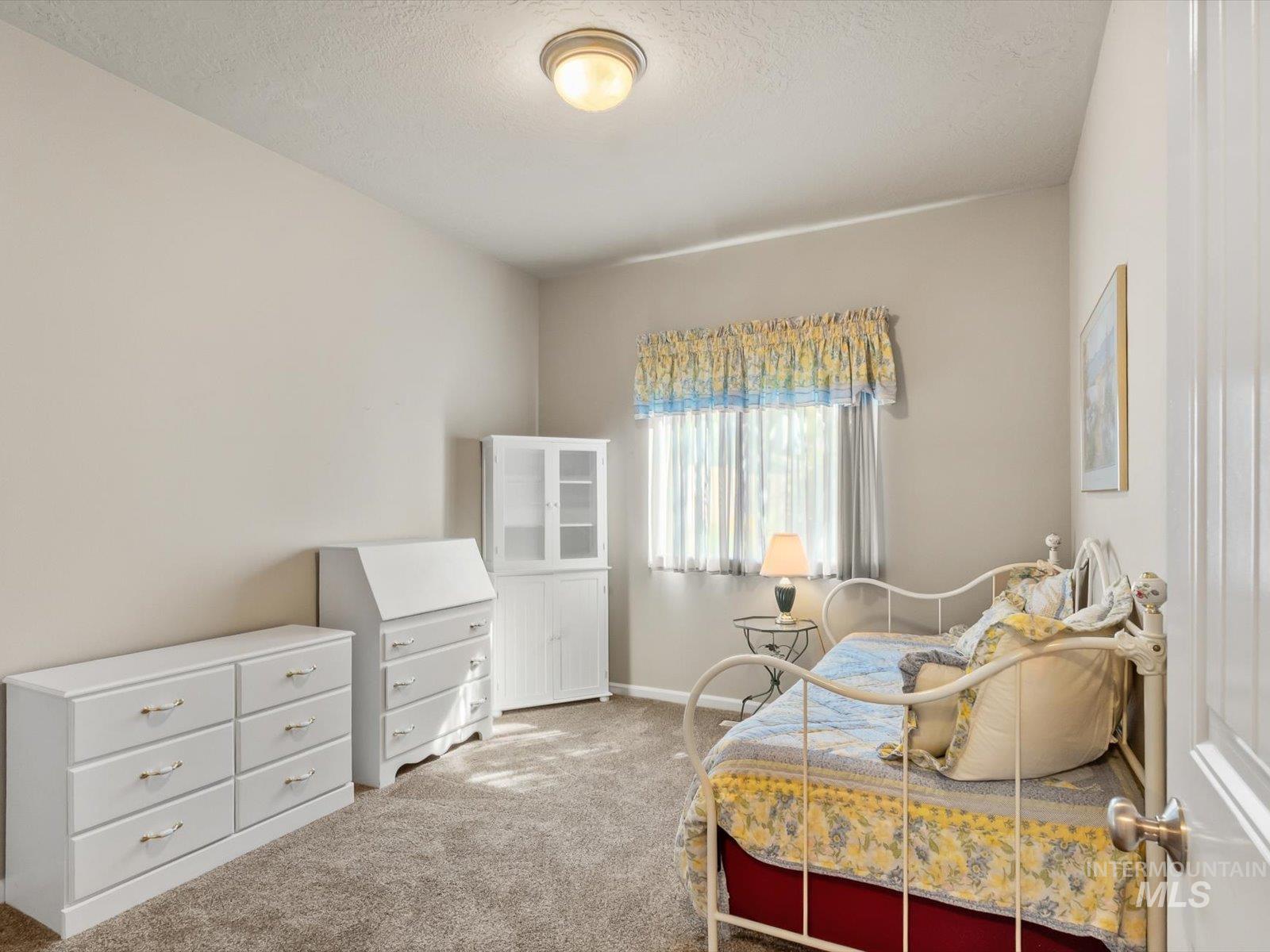 1118 Regency Way Property Photo 40