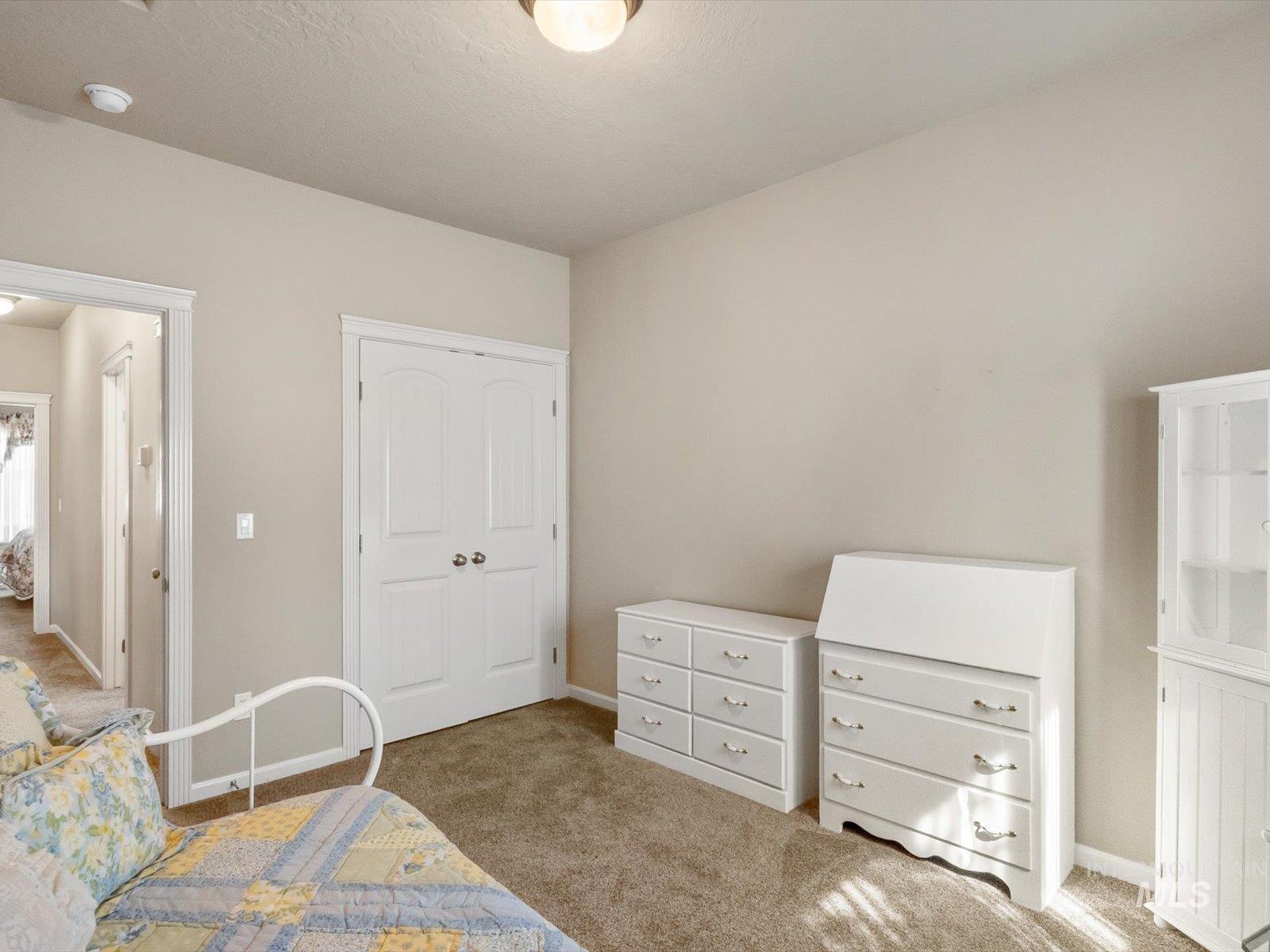 1118 Regency Way Property Photo 42