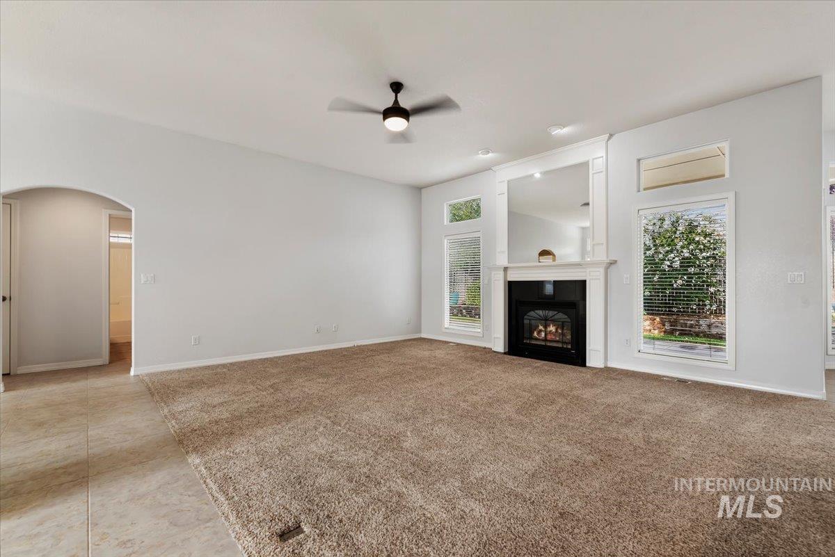 2065 S Trapper Cove Ave Property Photo 8