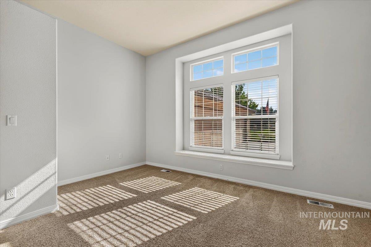 2065 S Trapper Cove Ave Property Photo 21