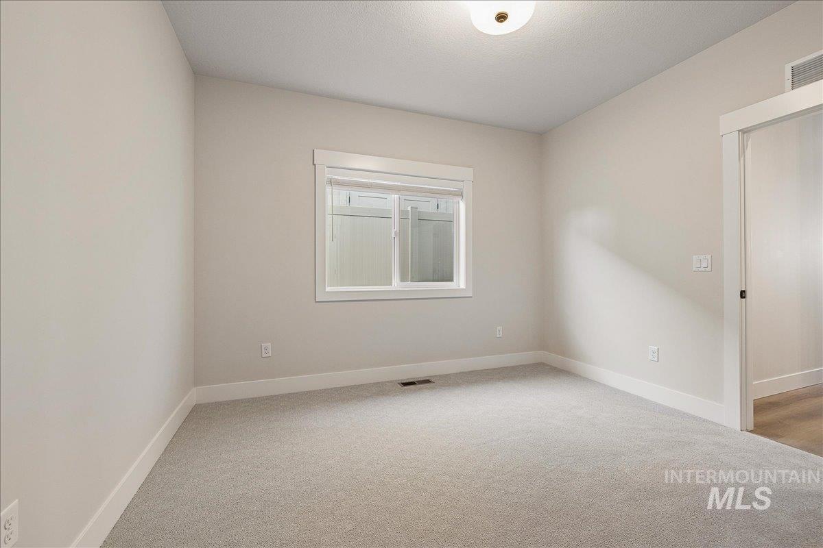 410 S Radiator Way Property Photo 34