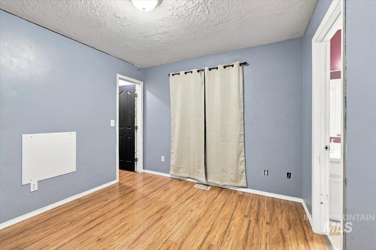 1327 W Balboa St Property Photo 26