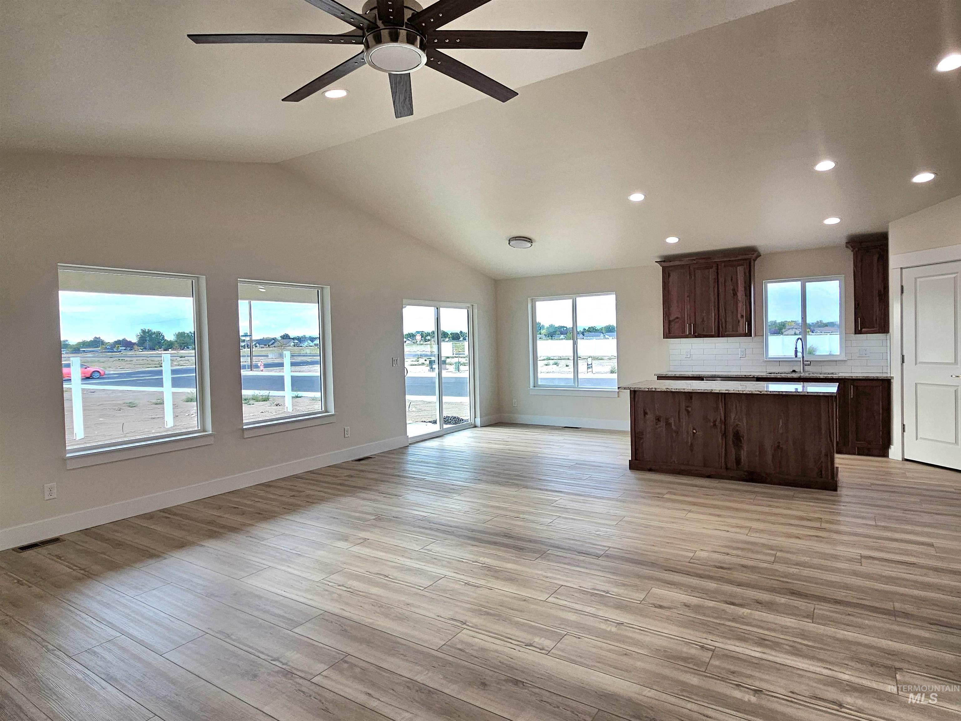 930 Tunnel Street Property Photo 7