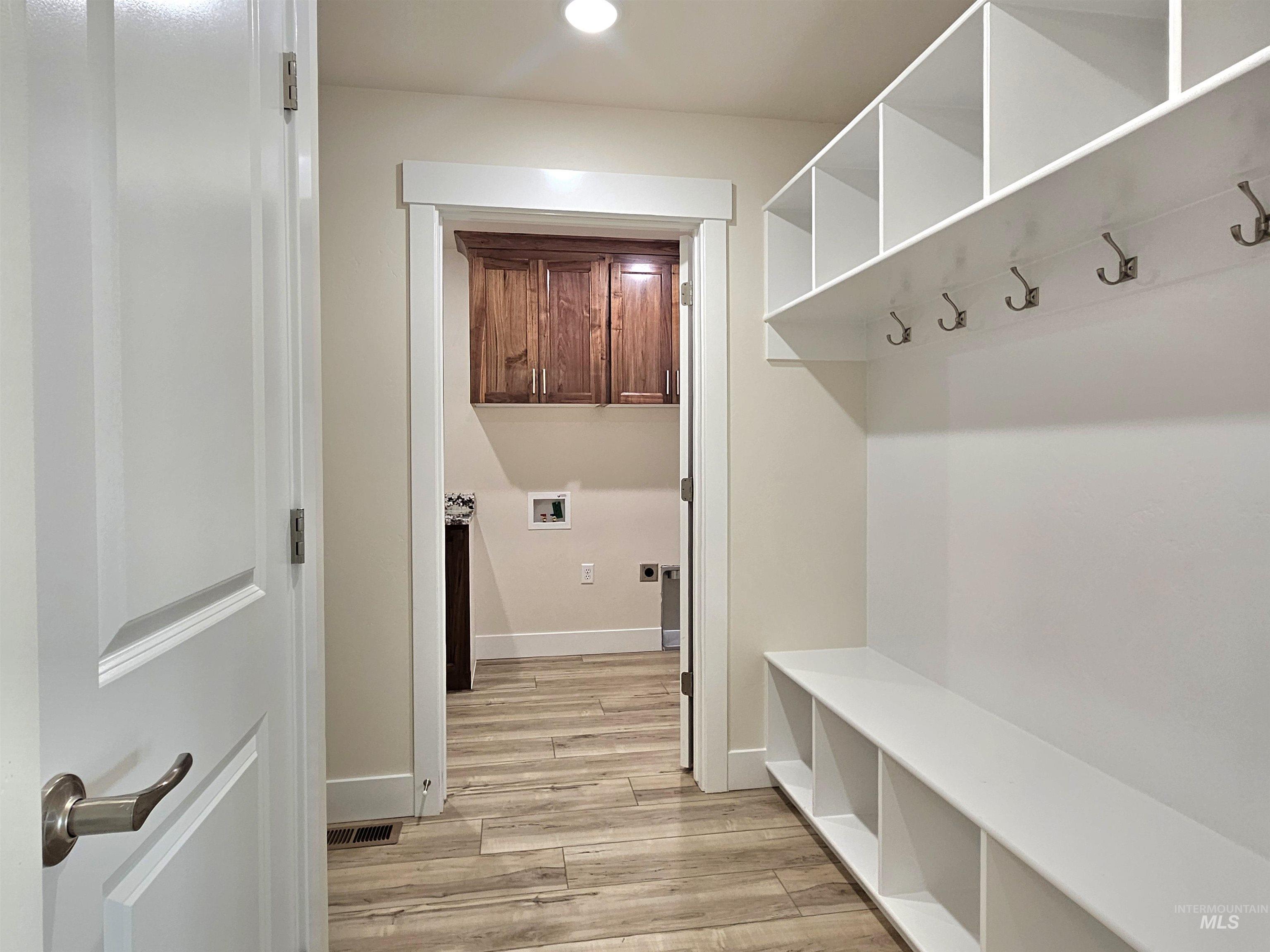 930 Tunnel Street Property Photo 27