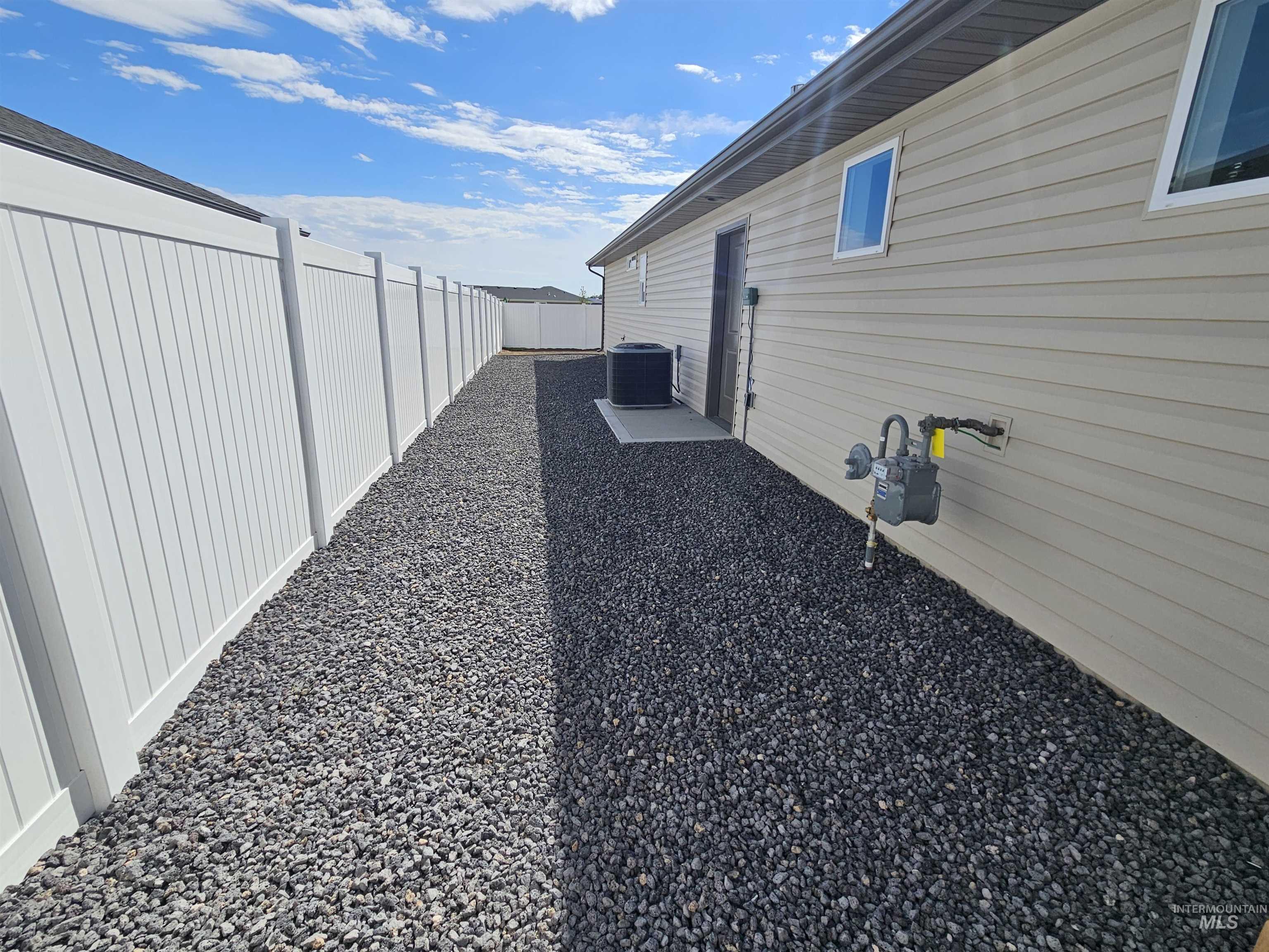 930 Tunnel Street Property Photo 30