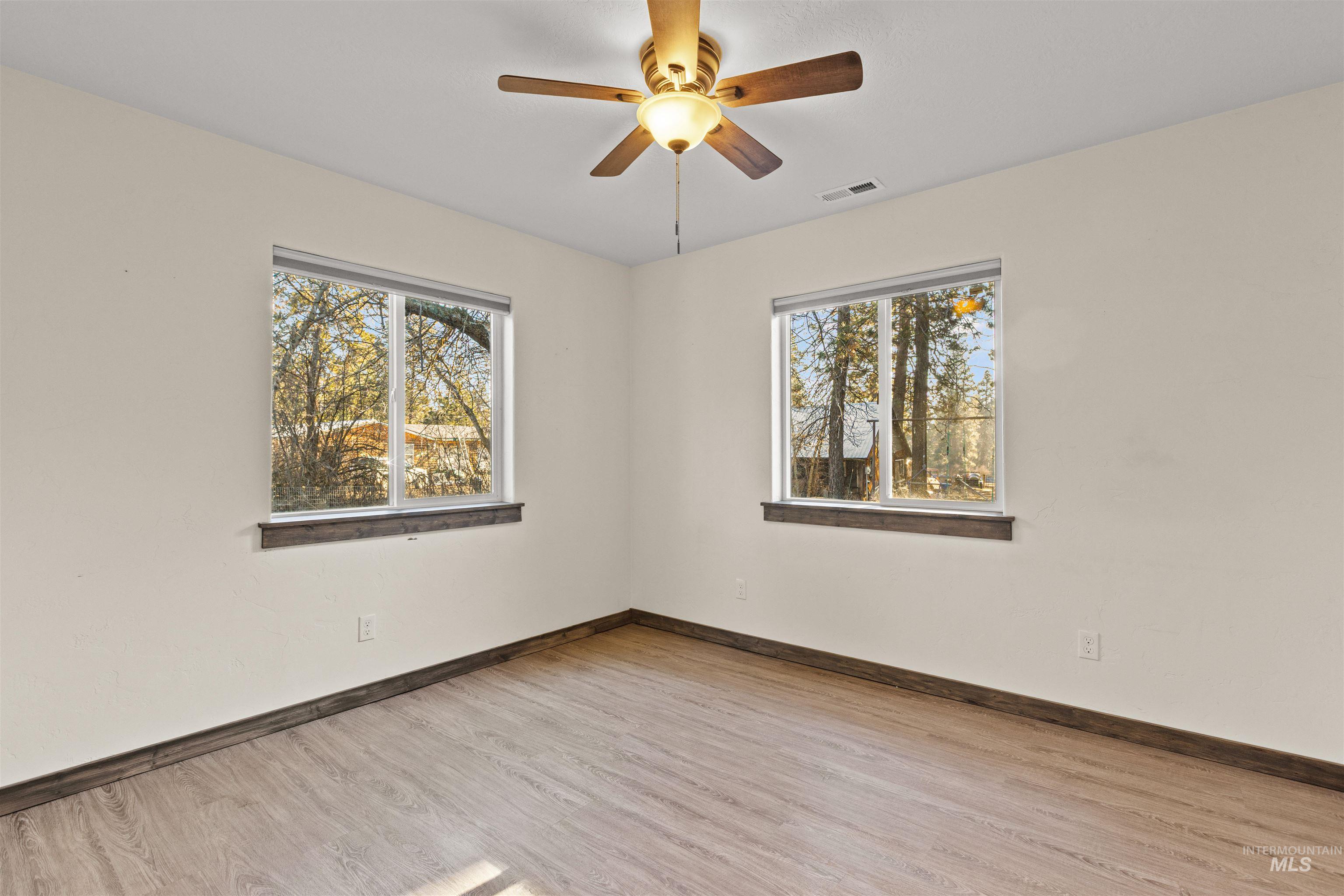 3488 Ward Rd Property Photo 28