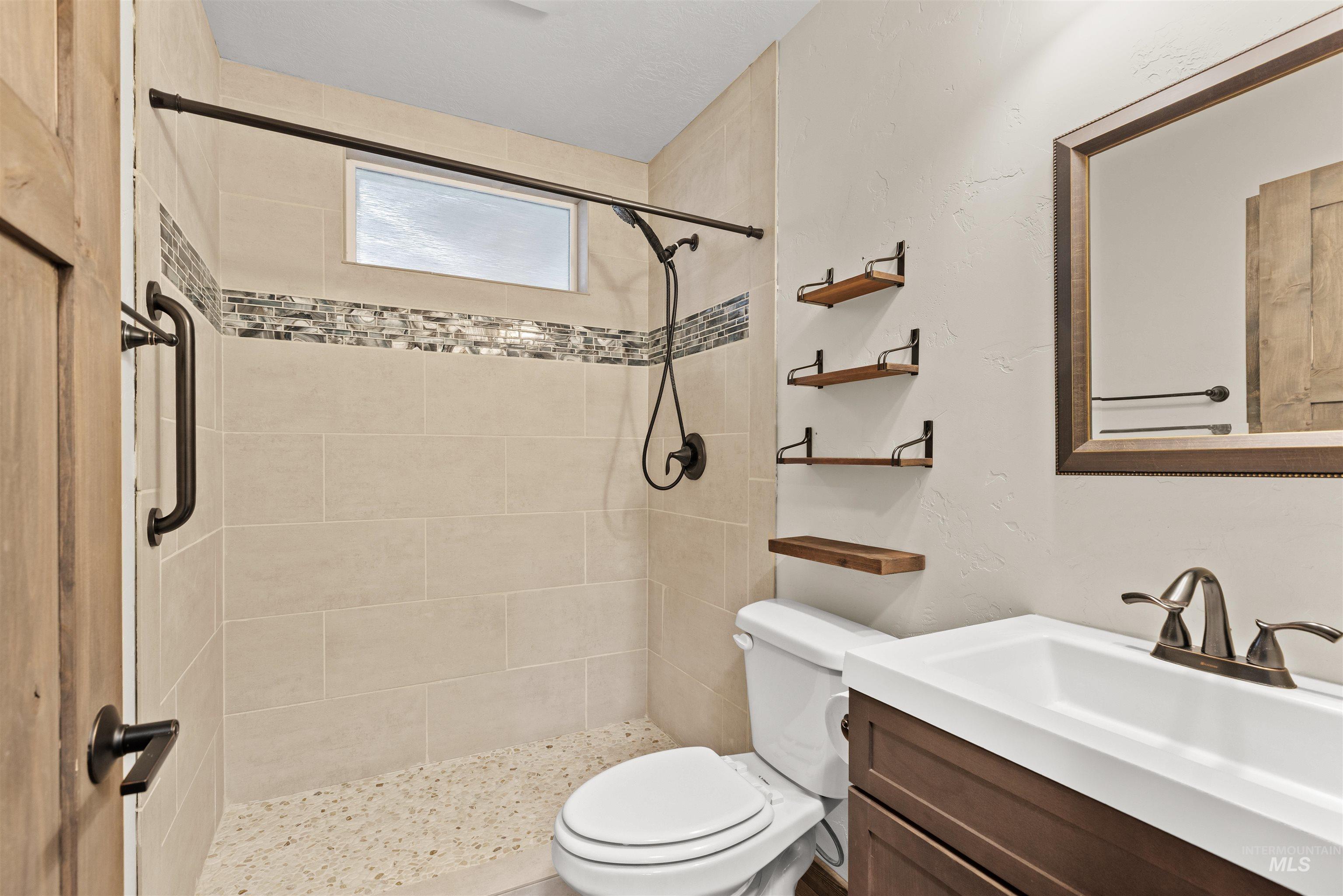 3488 Ward Rd Property Photo 29
