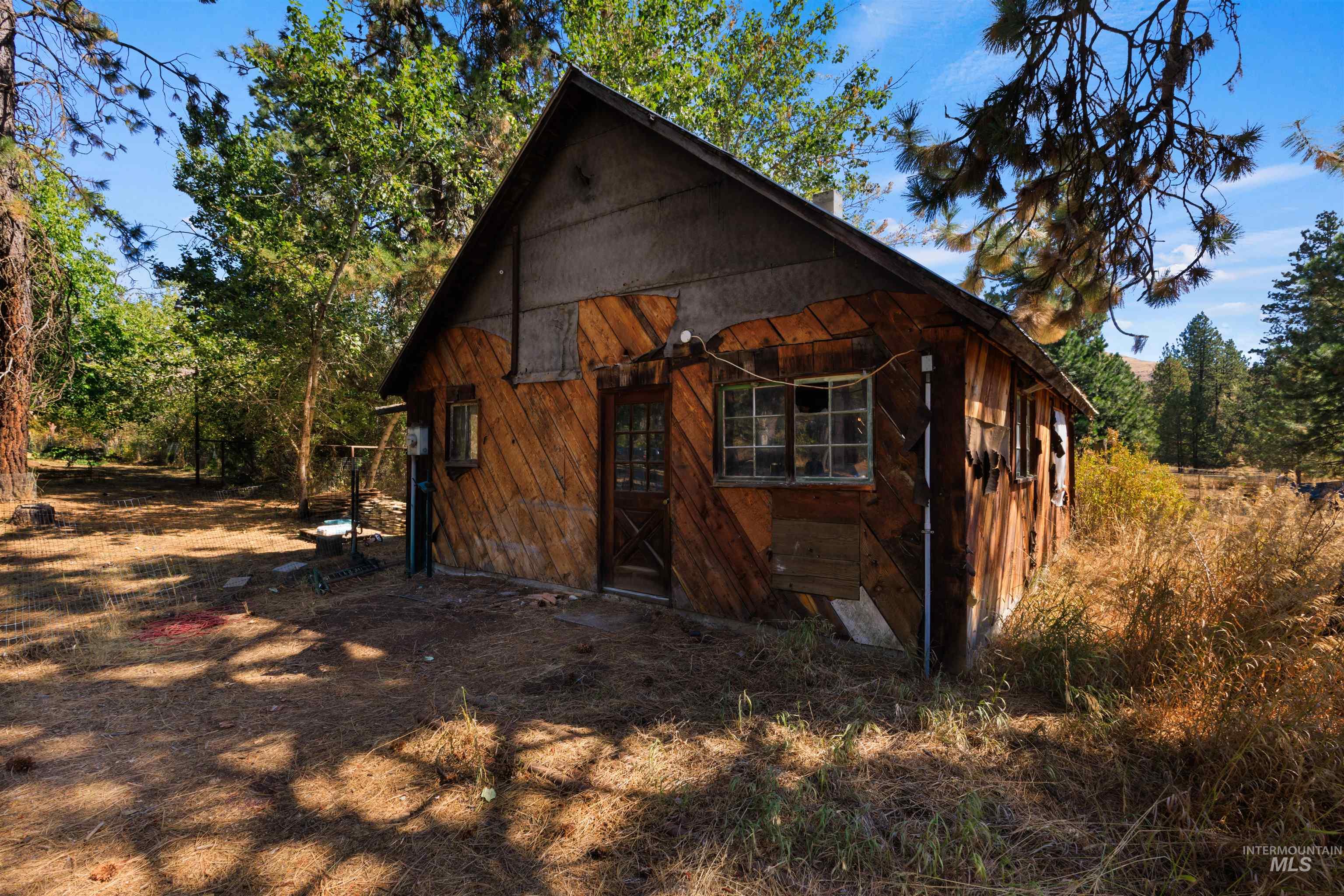 3488 Ward Rd Property Photo 43