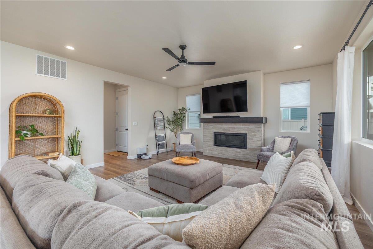 11355 W Soaring Hawk St Property Photo 12