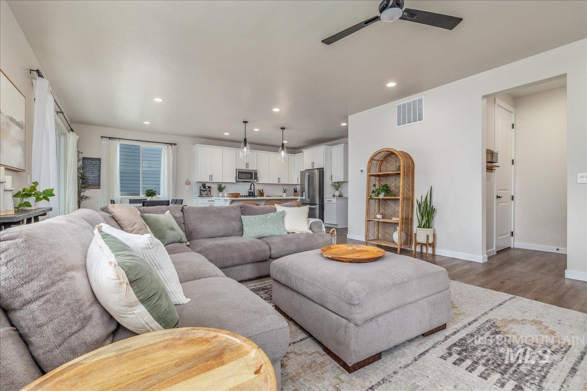 11355 W Soaring Hawk St Property Photo 15