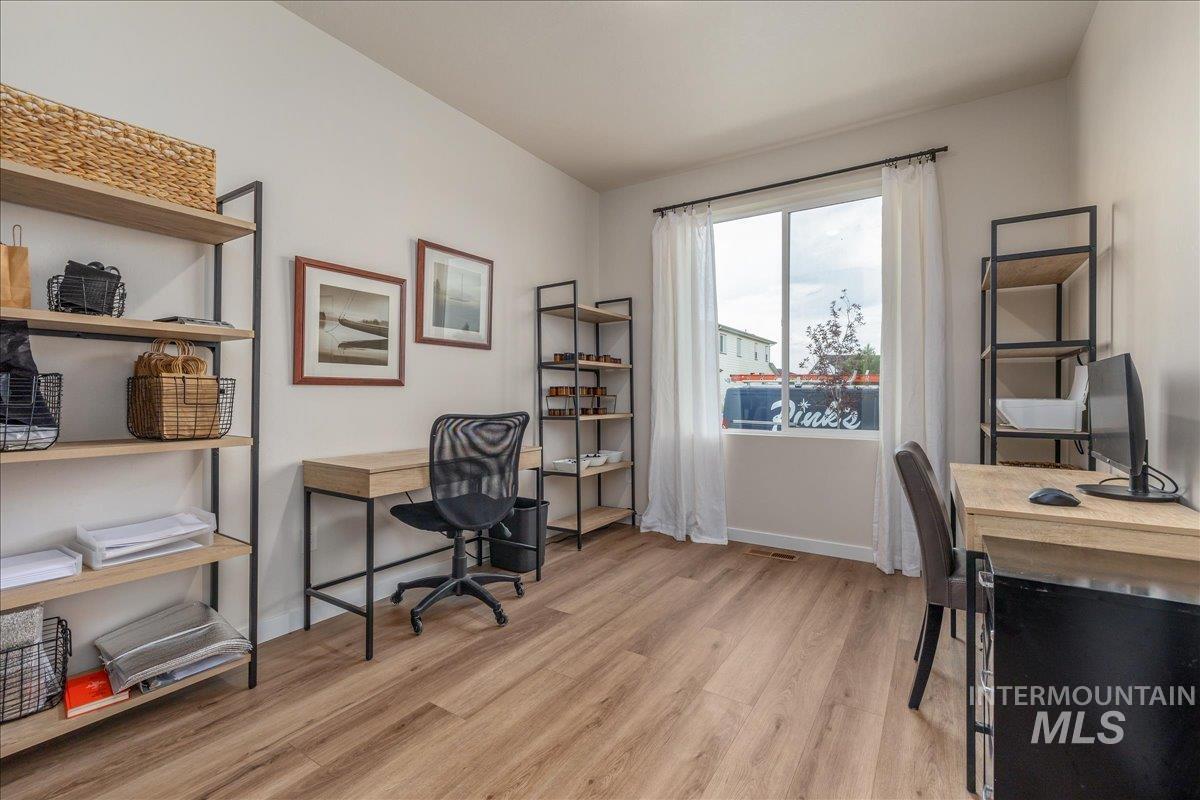 11355 W Soaring Hawk St Property Photo 18