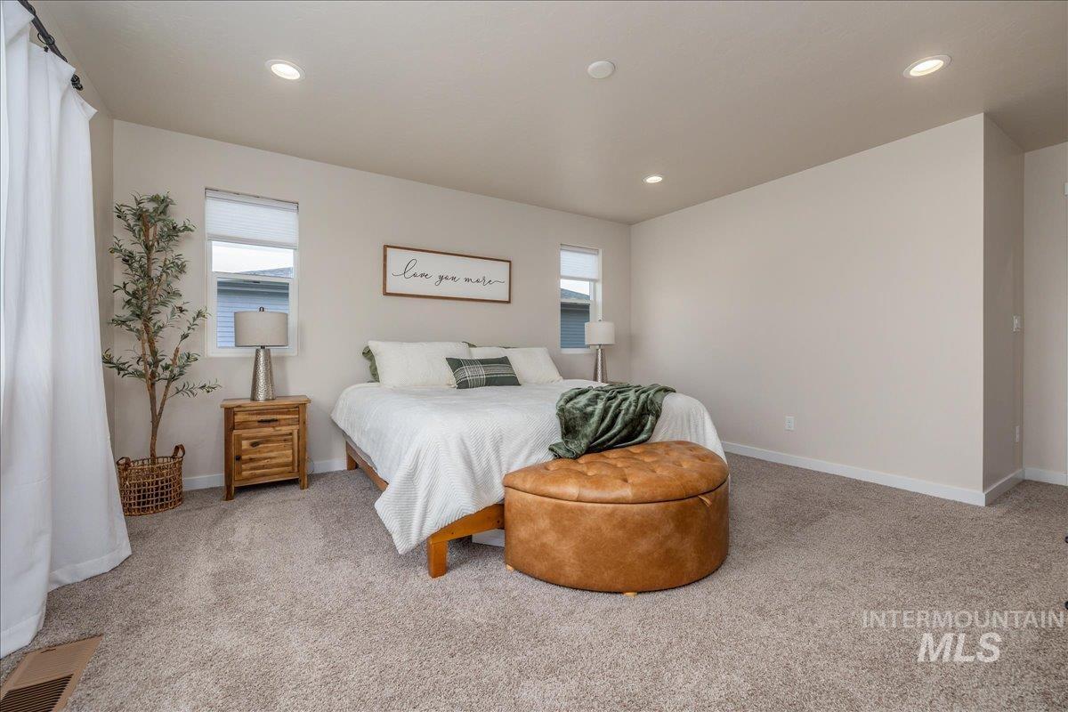 11355 W Soaring Hawk St Property Photo 22