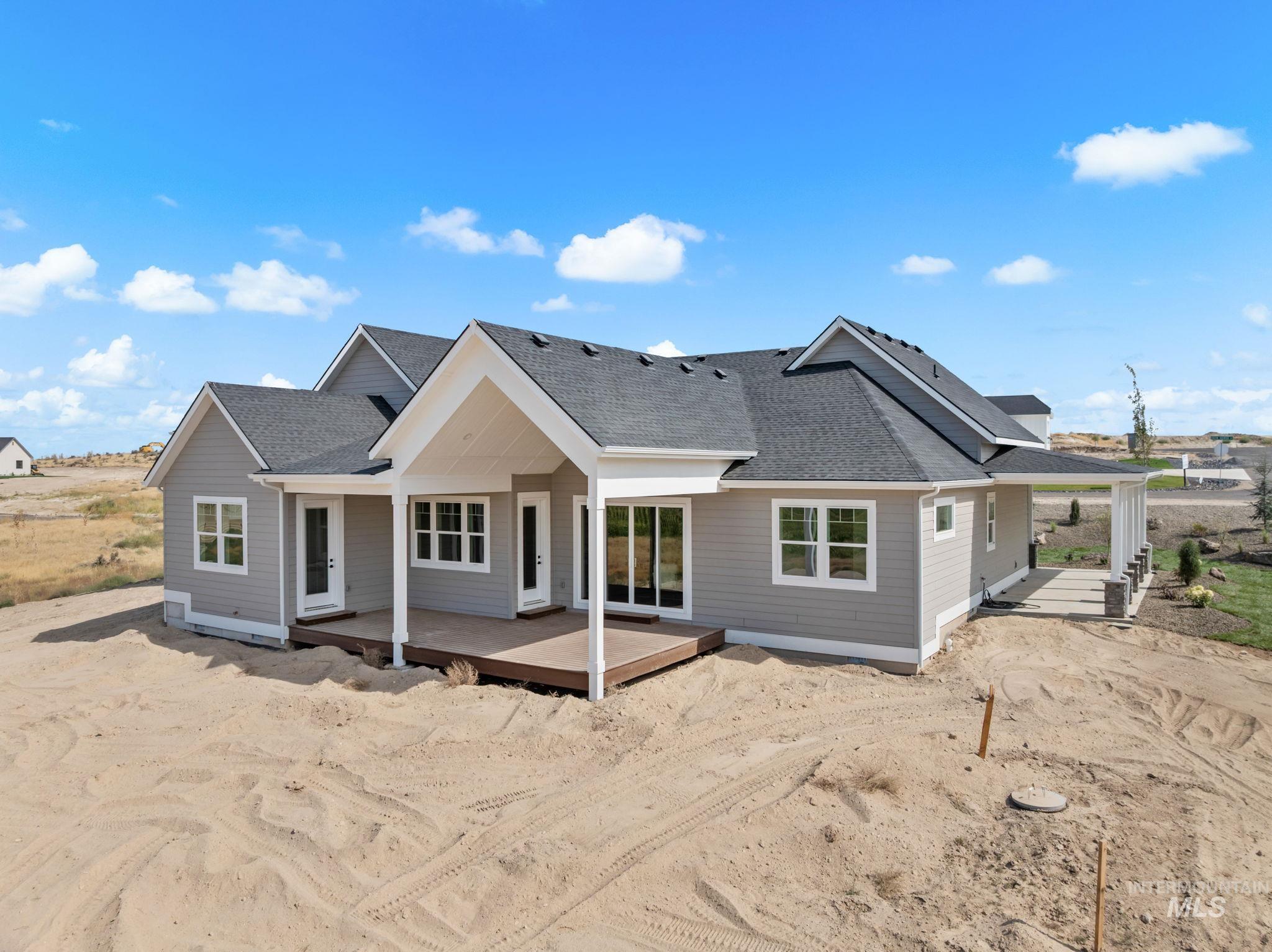 27387 Iron Horse Dr Property Photo 43
