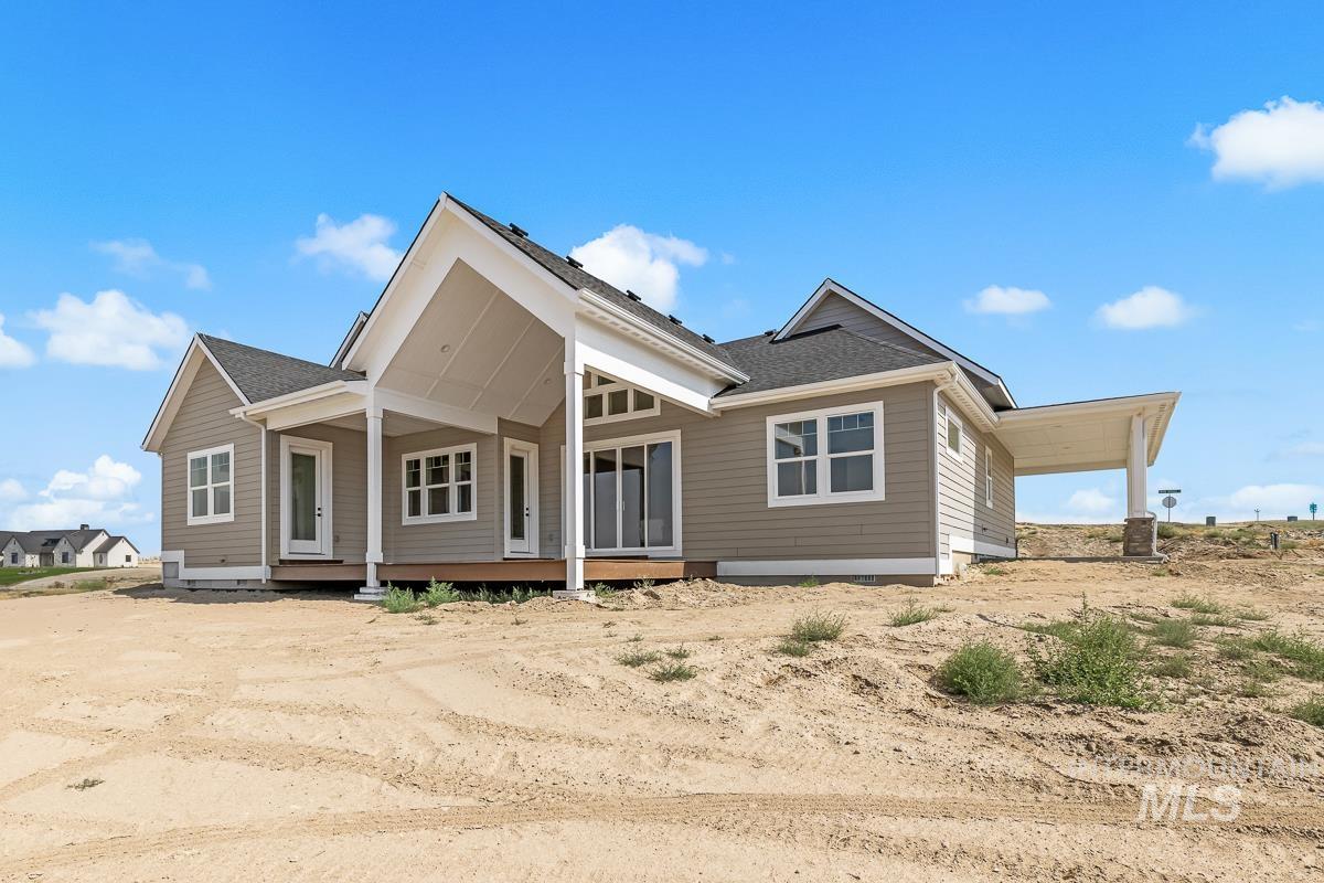 27387 Iron Horse Dr Property Photo 44